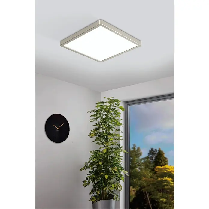 Eglo LED-Deckenleuchte FUEVA-Z - 19,5 W, L x B x H: 28,5 x 28,5 x 2,8 cm, Nickel-matt - Stimmungsaufnahme