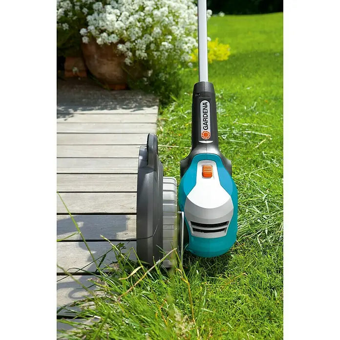 Gardena ComfortCut Akumulatorski trimer Li-18/23R - 18 V, Bez akumulatora, Širina reza: 23 cm - Živopisni prikaz