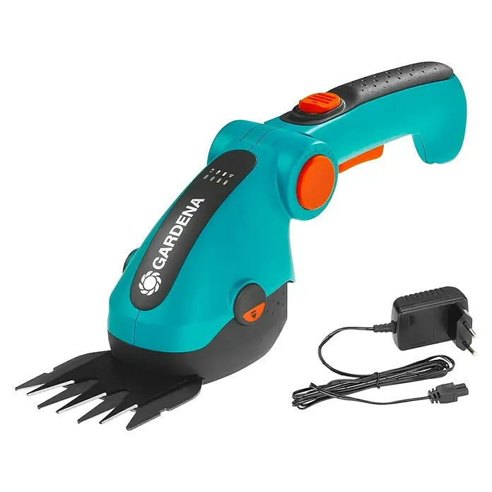 Gardena ComfortCut Akku-Gras- & Strauchschere Li - 3,6 V, Li-Ionen, 3 Ah, 1 Akku, Schnittbreite: 8 cm - Diagonale Ansicht
