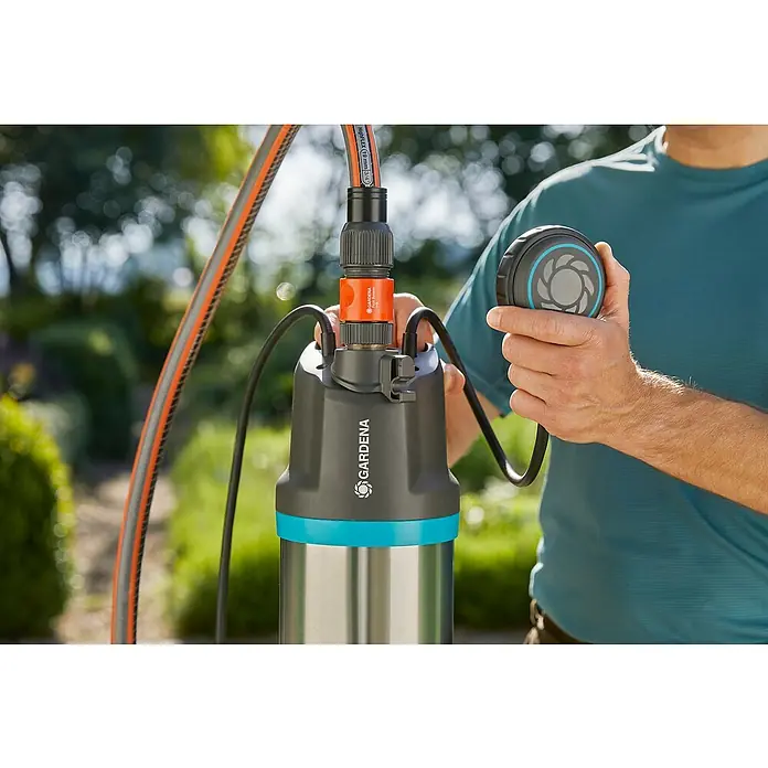 Gardena Drucktauchpumpe 5900/4 Inox - 900 W, Max. Fördermenge: 5.900 l/h - Detailaufnahme