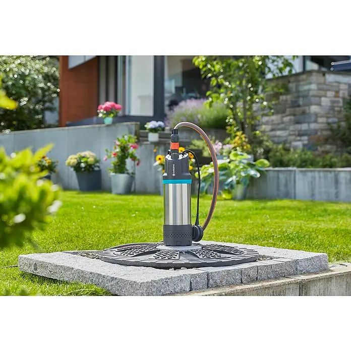 Gardena Drucktauchpumpe 5900/4 Inox - 900 W, Max. Fördermenge: 5.900 l/h - Stimmungsaufnahme