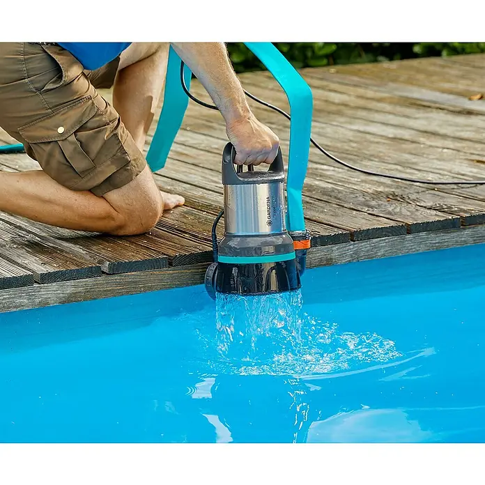 Gardena Klarwasser-Tauchpumpe 11000 - 300 W, Max. Fördermenge: 11.000 l/h - Anwendungsbeispiel