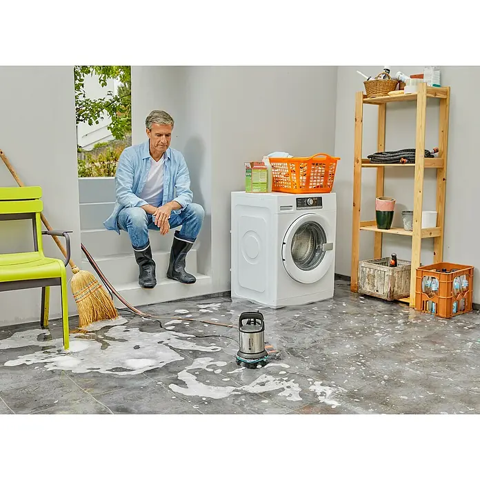 Gardena Klarwasser-Tauchpumpe 11000 - 300 W, Max. Fördermenge: 11.000 l/h - Anwendungsbeispiel