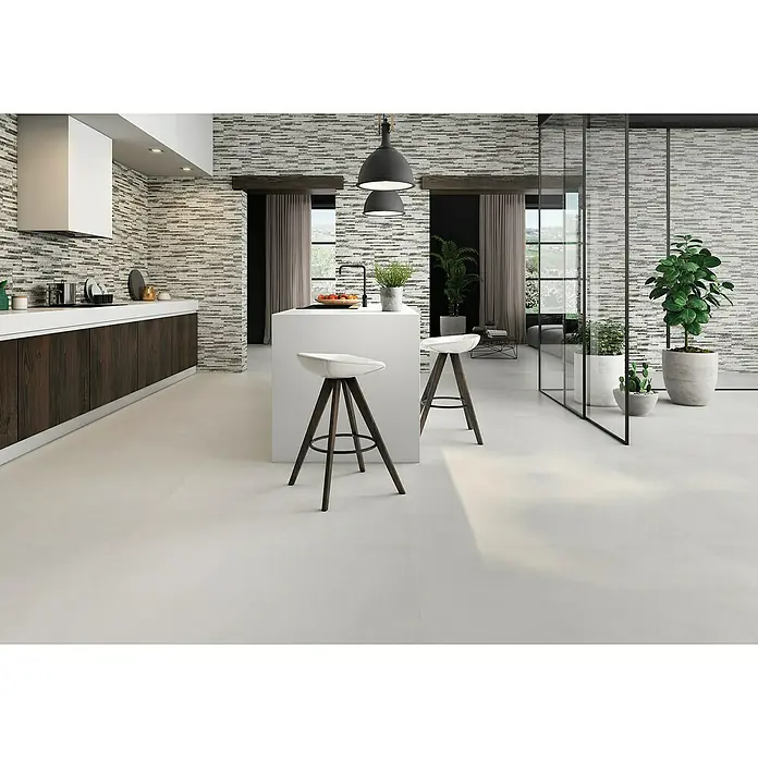 BHS Showroom Pavimento porcelánico Energy - 120 x 120 cm, Blanco, Rectificado, Efecto cemento - Foto ambiente
