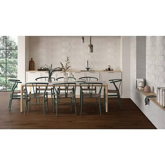 BHS Showroom Pavimento porcelánico Selva - 22,5 x 119,5 cm, Wengué, Rectificado, Estilo madera - Foto ambiente