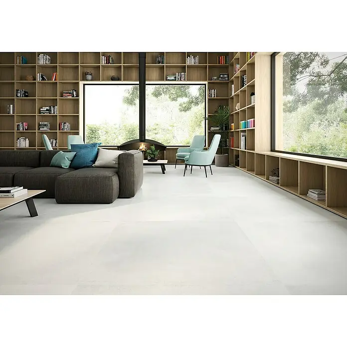 BHS Showroom Pavimento porcelánico Madox - 120 x 120 cm, Blanco, Rectificado, Efecto cemento - Foto ambiente