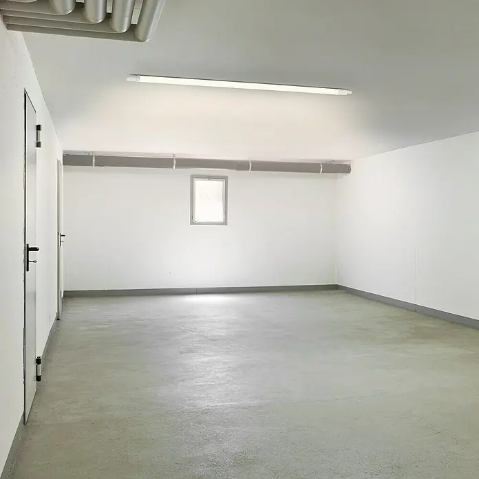 Ritter Leuchten LED-Feuchtraum-Lichtleiste Super Slim - 24 W, Länge: 153 cm, Neutralweiß, IP65 - Stimmungsaufnahme