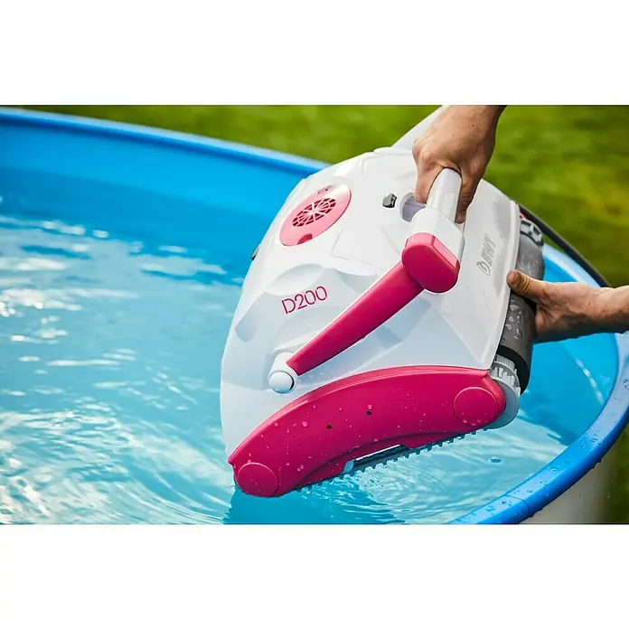 BWT Poolroboter D 200 - Passend für: Pools bis 60 m² - Anwendungsbeispiel