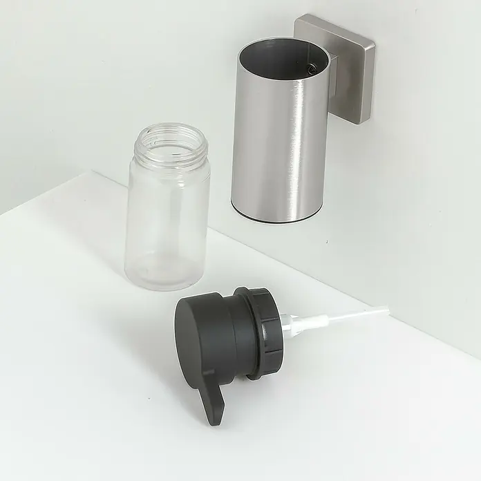 Tiger Dock Zeepdispenser - Roestvrij staal, Geborsteld RVS, 90 ml - Sfeeropname