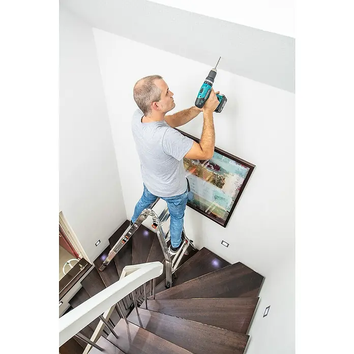 Krause Sprossen-Gelenk-Teleskopleiter TeleVario - Arbeitshöhe: 5 m, 4 x 4 Sprossen, Treppenfunktion, Aluminium - Anwendungsbeispiel