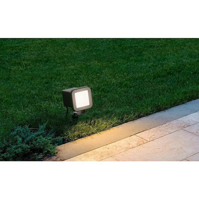 Lavida Milan LED-Außenleuchte - 8 W, Farbe Gehäuse: Schwarz, IP65 - Stimmungsaufnahme