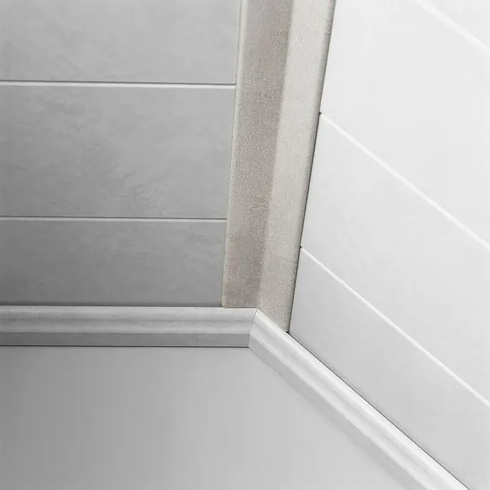 LOGOCLIC Faltleiste Carrara - 2,6 m x 22 mm x 22 mm - Detailaufnahme