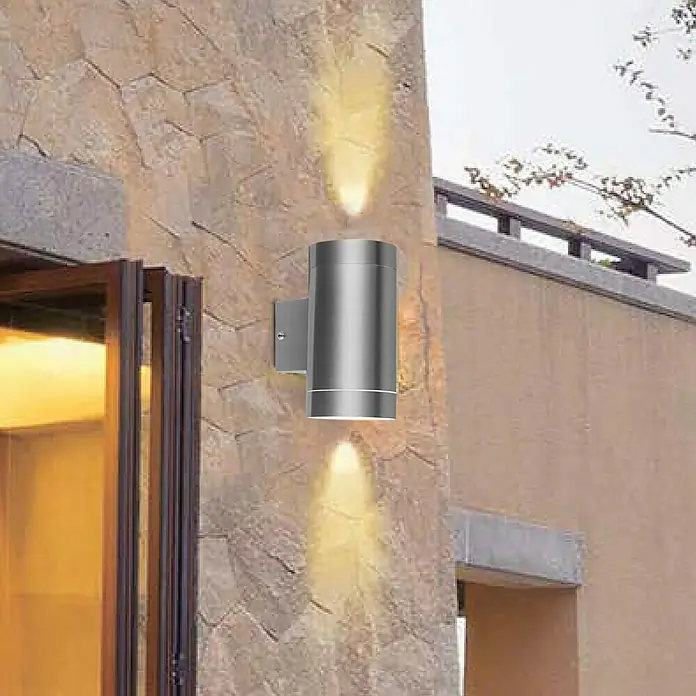 Starlux Außenwandleuchte Eda - Silber, IP44 - Bildausschnitt