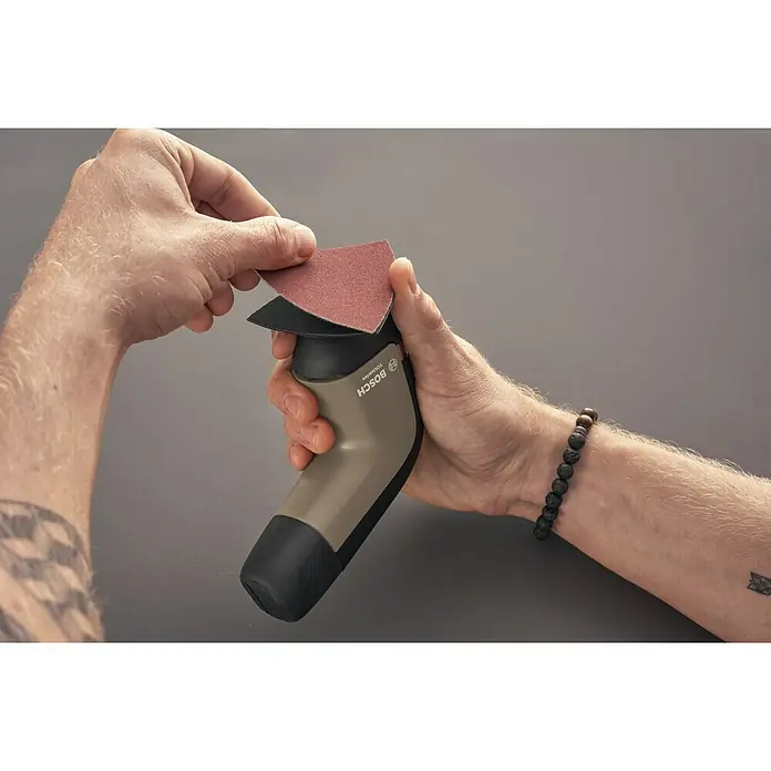 Bosch YouSeries Juego de papel de lija - Específico para: Lijadora Delta de batería Sander Bosch YouSeries - Producto en uso