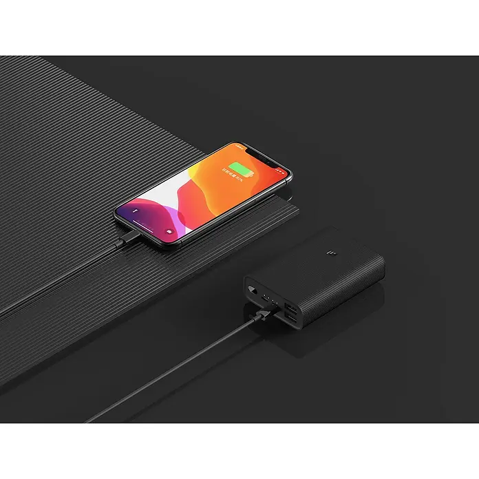 Xiaomi Powerbank 3 Ultrakompakt - Schwarz, Akkutyp: Lithium, Max. Leistung: 18 W - Anwendungsbeispiel