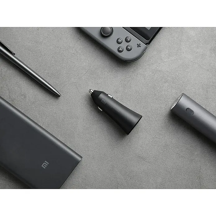 Xiaomi Kfz-Ladegerät Mi 37W Dual Port Car Charger GDS4147GL - Schwarz, Max. Leistung: 37 W, Passend für: gängige Fahrzeugmodelle - Stimmungsaufnahme