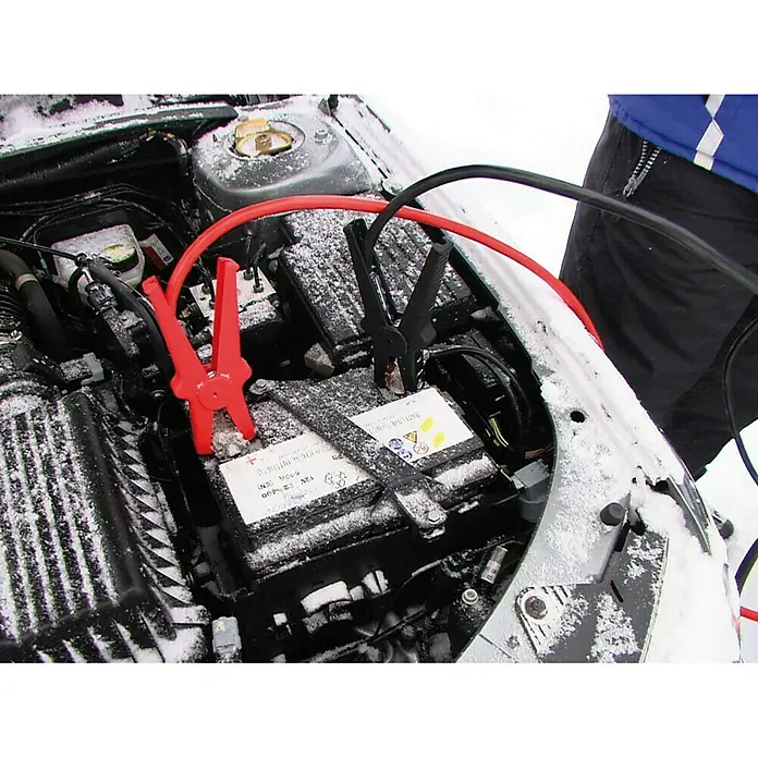 APA Starthilfekabel Alu-Star - Geeignet für: Dieselmotoren bis 3.000 cm³, 3,5 m - Anwendungsbeispiel