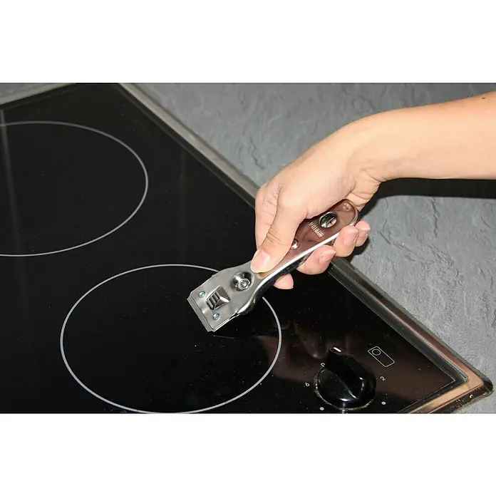 Rascador para vitrocerámica - Largo: 140 mm - Producto en uso
