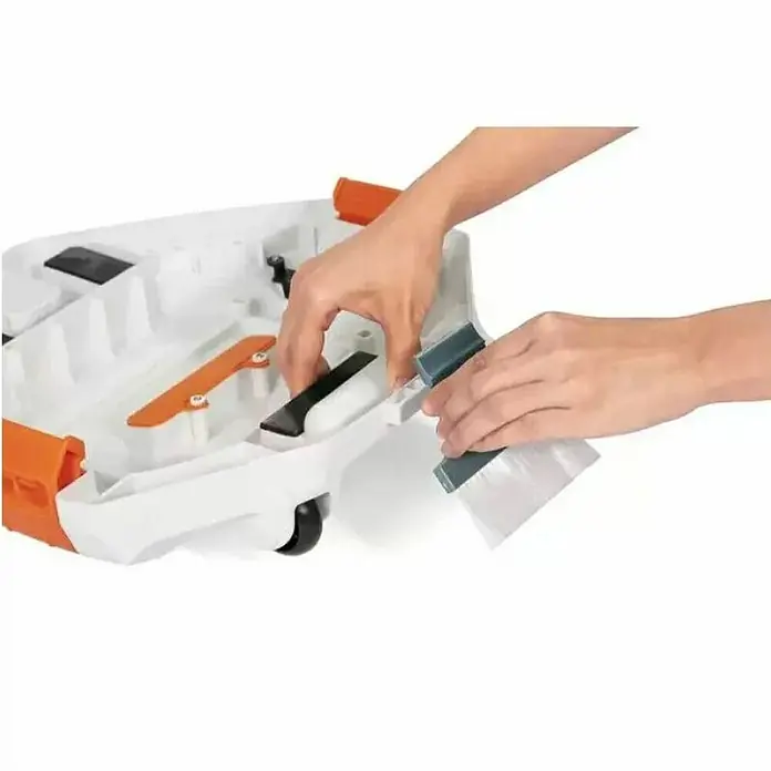 Bestway Usisivač za bazen Aquarover - D x Š x V: 40,5 x 39,9 x 28,5 cm, Namijenjeno za: Okrugle bazene promjera do 7,32 m ili ukupne površine 45 m², Pravokutne bazene dužine do 9,56 m ili ukupne površine 43 m² - Proizvod u upotrebi