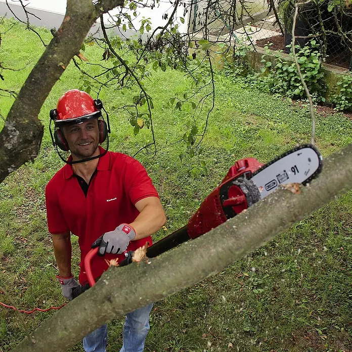 Einhell Teleskopska električna pila GC-EC 750 T - 750 W - Proizvod u upotrebi