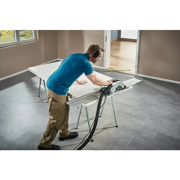 Wolfcraft Führungsschiene FKS 145 - L x B x H: 145 cm x 19 cm x 1,2 mm, Aluminium - Anwendungsbeispiel