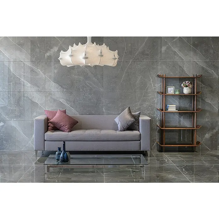 Feinsteinzeugfliese Amani Marble Light - 80 x 80 cm, Grau, Glänzend - Stimmungsaufnahme