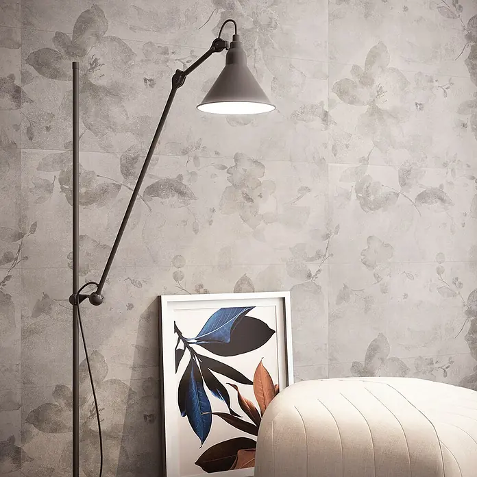 BHS Showroom Revestimiento cerámico Energy Fiori - 40 x 120 cm, Gris, Rectificado, Efecto cemento - Foto ambiente