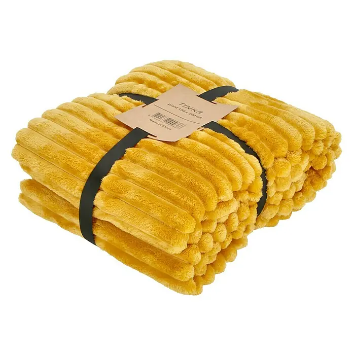 Decke Tinka - Golden Glow, 200 x 150 cm, 100 % Polyester - Diagonale Ansicht