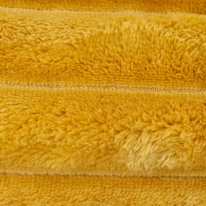 Decke Tinka - Golden Glow, 200 x 150 cm, 100 % Polyester - Detailaufnahme