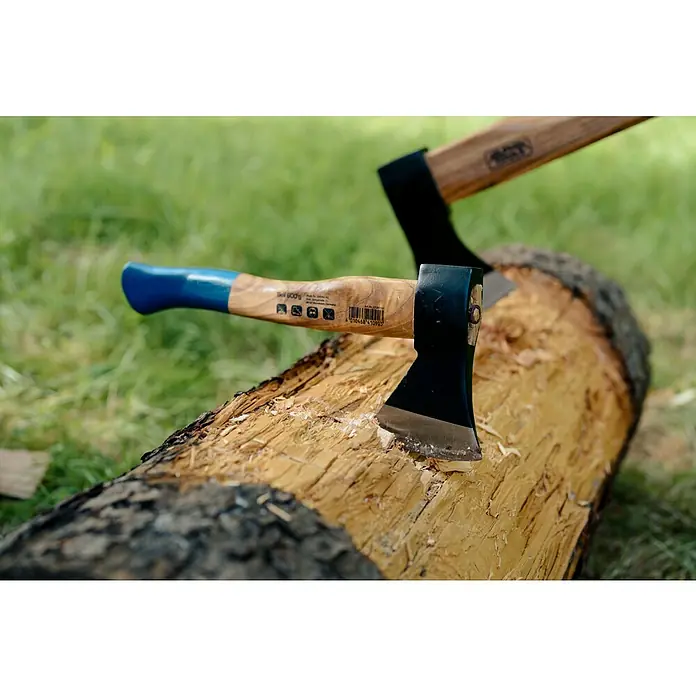 Alpha Tools Handbeil - 600 g, DIN 5131 B - Stimmungsaufnahme