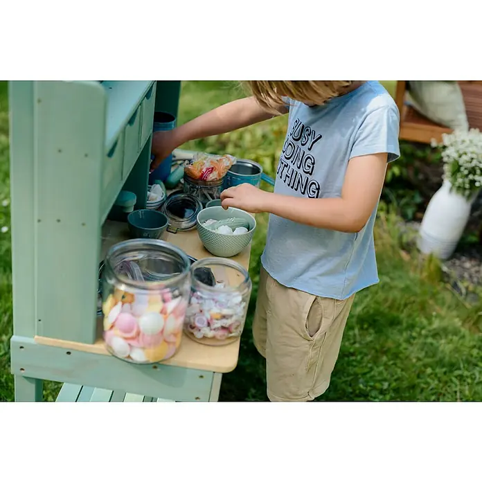 Muddy Buddy Matschküche Explorer - L x B x H: 102 x 40 x 105 cm, Zypresse, Salbeigrün - Anwendungsbeispiel