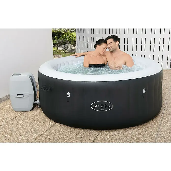 Bestway Lay-Z-Spa Außen-Whirlpool Miami Air-Jet - Ø x H: 180 cm x 66 mm, 669 l, Geeignet für: 2 - 4 Personen - Anwendungsbeispiel
