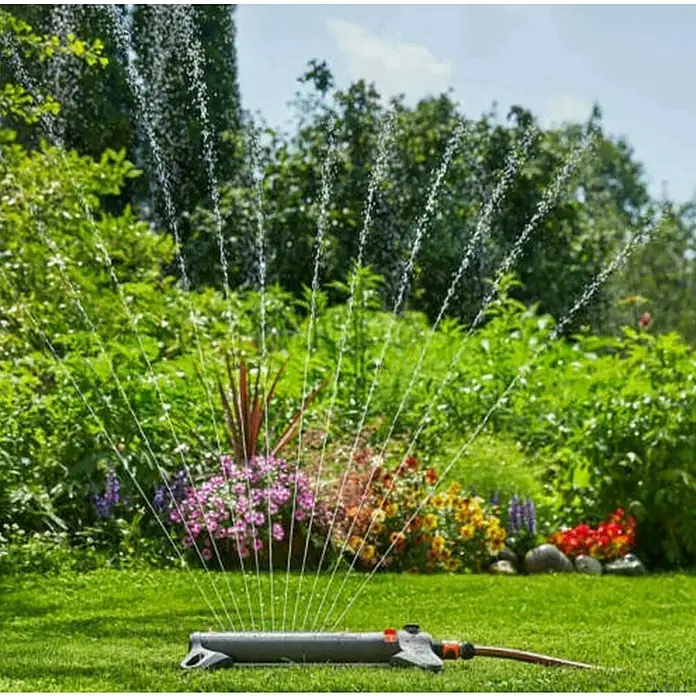 Gardena Kvadratni raspršivač vode Aquazoom S - Maksimalna površina raspršivača: 150 m² - Živopisni prikaz