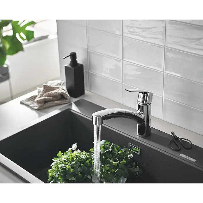 Grohe Start Spültischarmatur QuickFix S-Size - Chrom, Glänzend, Gussauslauf schwenkbar - Stimmungsaufnahme