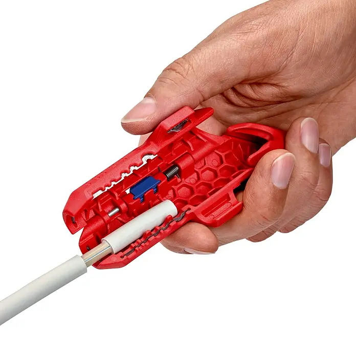 Knipex Universal-Entmanteler - Geeignet für: 0,2/0,3/0,8/1,5/2,5/4 mm² Kabelquerschnitt - Anwendungsbeispiel