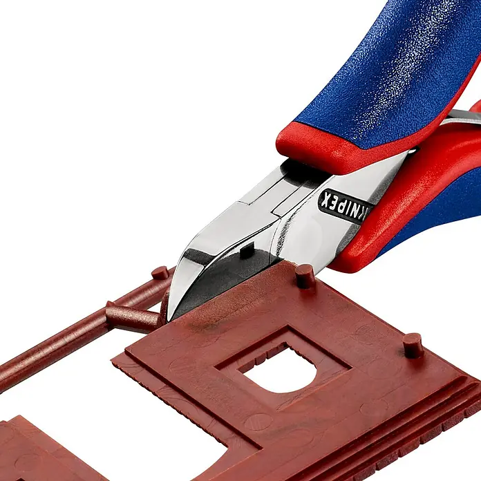 Knipex Seitenschneider - Länge: 115 mm, Material Griff: Mehrkomponenten-Hülle, Rund, Ausführung Kopf: Ohne Facette - Anwendungsbeispiel