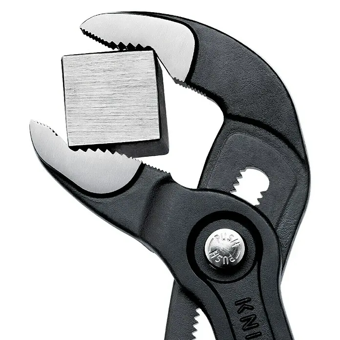 Knipex Vízpumpa fogó Cobra - Hosszúság: 180 mm - Használati példa