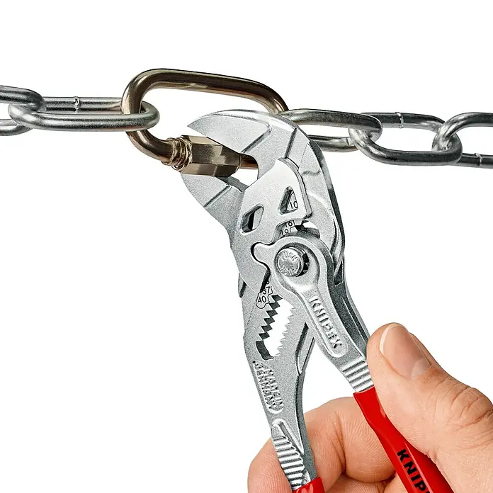 Knipex Zangenschlüssel - Greifkapazität Muttern: 35 mm, Vernickelt, Kunststoff überzogen - Anwendungsbeispiel