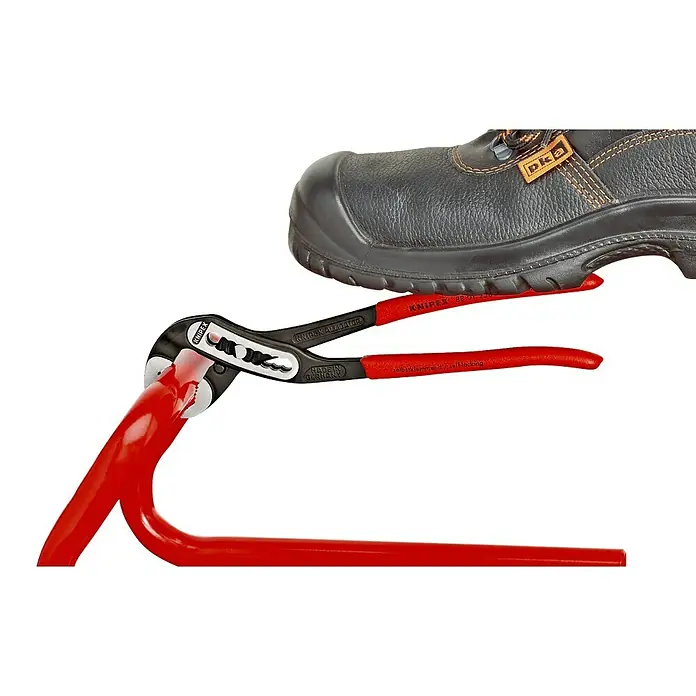 Knipex Vízpumpa fogó Alligator - Hosszúság: 300 mm - Használati példa