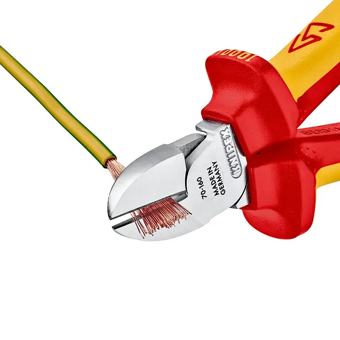 Knipex Seitenschneider - Länge: 160 mm, Ausführung Kopf: Verchromt, VDE-GS - Anwendungsbeispiel