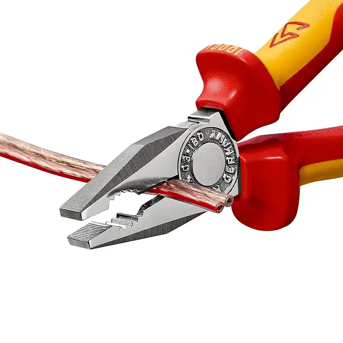 Knipex Kombizange - Länge: 180 mm - Anwendungsbeispiel