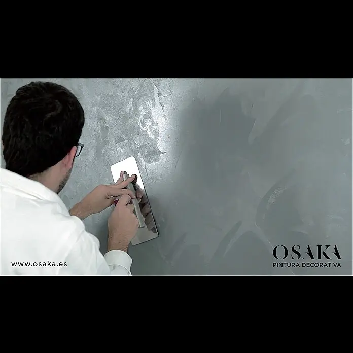 Osaka Pintura para efectos decorativos estuco Terciopelo Damasco - Plata, 2,5 l - Cmo aplicar correctamente la pintura de alta decoracin DAMASCO de OSAKAómo aplicar correctamente la pintura de alta decoración DAMASCO de OSAKA