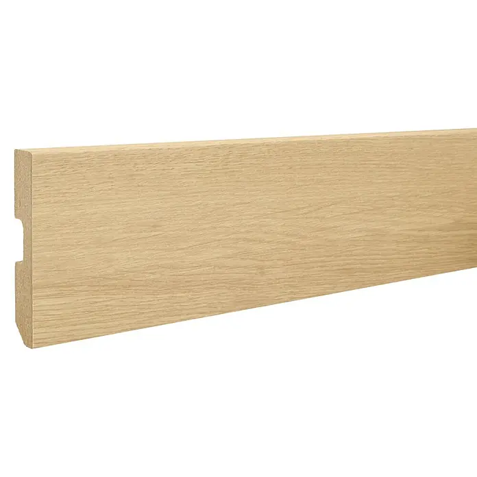 LOGOCLIC Zócalo Roble Maui - 2,2 m x 15 mm x 80 mm - Primer plano