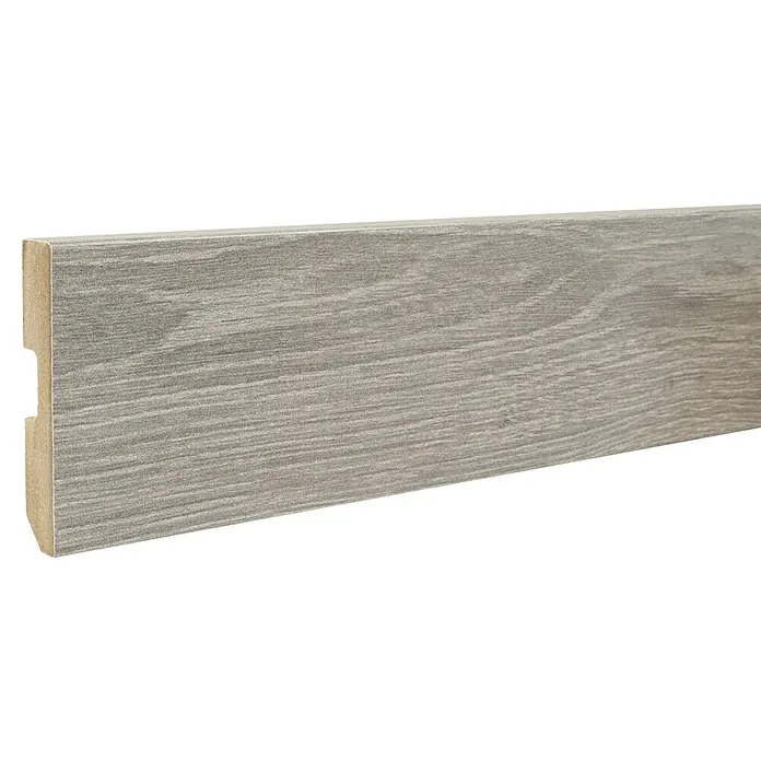 LOGOCLIC Zócalo Roble New York - 2,2 m x 15 mm x 80 mm - Primer plano