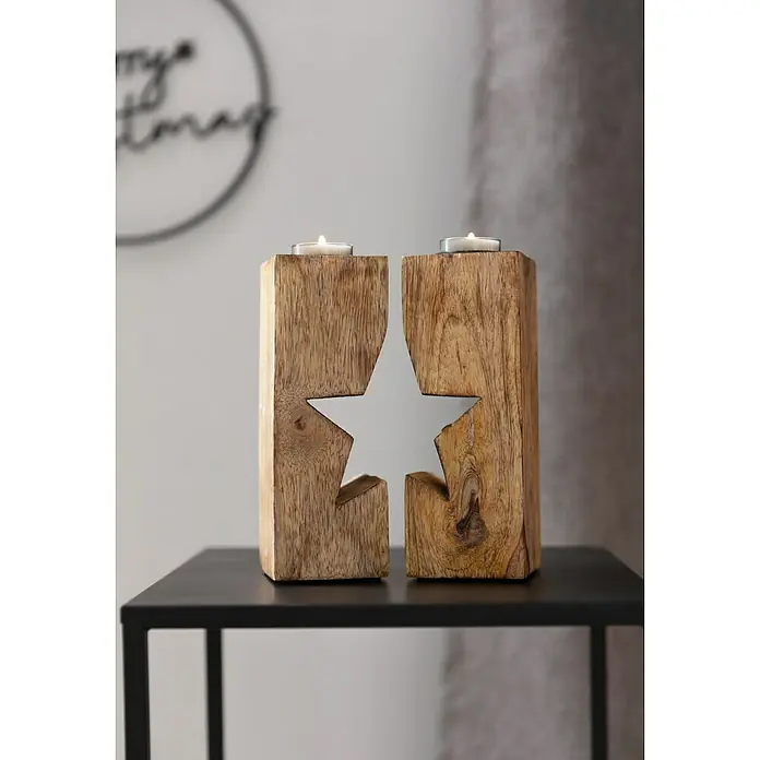Teelichthalter Stern - L x B x H: 14 x 7 x 20 cm, Natur, Holz - Stimmungsaufnahme