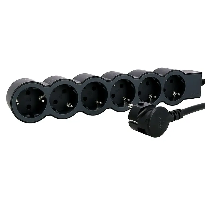 Legrand Base de enchufe múltiple Standard - Negro, Longitud del cable: 1,5 m, 6 ud. - Primer plano