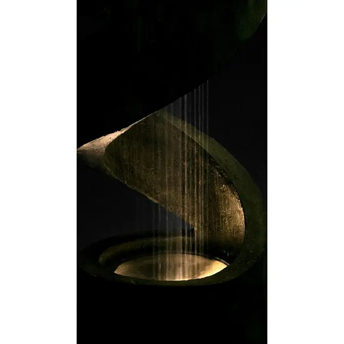 Dobar Kunststeinbrunnen - 31,5 x 31,5 x 79,5 cm - Detailaufnahme
