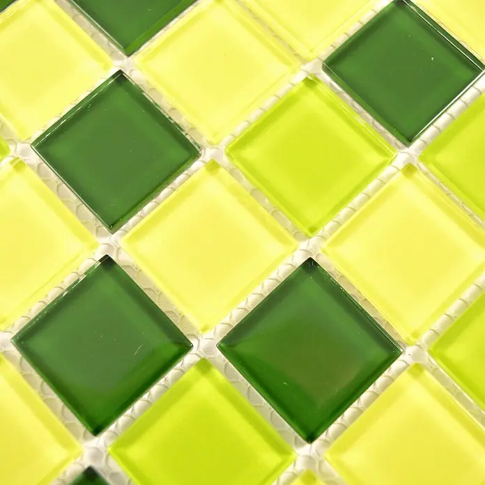 Mosaikfliese Quadrat Crystal Mix CM 4454 - 32,7 x 30,2 cm, Hellgrün/Grün/Dunkelgrün, Glänzend - Detailaufnahme