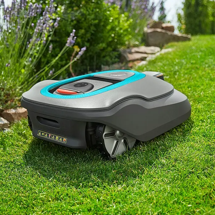 Gardena Smart system Mähroboter Sileno+ 1600 Set - 18 V, Li-Ionen, 2,1 Ah, 1 Akku, Max. Flächenempfehlung: 1.600 m² - Anwendungsbeispiel