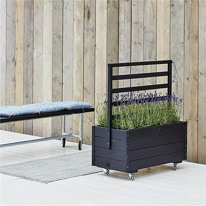 Plus Pflanzkasten - L x B x H: 88 x 48 x 105 cm, Schwarz, Mit Rankgitter - Stimmungsaufnahme